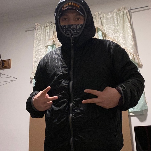 SUPER WARM REVERSIBLE WINTER JACKET !! - Picture 10 of 10